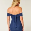 Off-shoulder bodycon-kjole i mesh Off-shoulder bodycon-kjole i mesh
