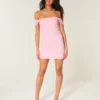 Off-shoulder bodycon-kjole i mesh Off-shoulder bodycon-kjole i mesh