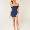 Off-shoulder bodycon-kjole i mesh Off-shoulder bodycon-kjole i mesh