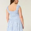 Off-the-Shoulder asymmetrisk mini-kjole Off-the-Shoulder asymmetrisk mini-kjole