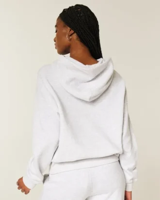 Oversized hættetrøje med glitrende logo