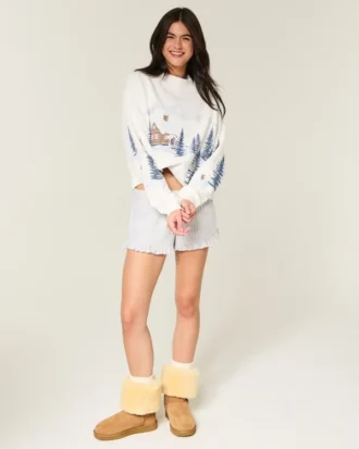 Oversized sweatshirt med høj hals, puffærmer og vintermotiv Oversized sweatshirt med høj hals, puffærmer og vintermotiv