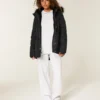 Parka med imiteret pelsfor Parka med imiteret pelsfor