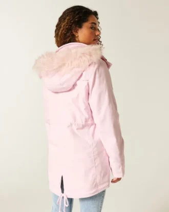 Parka med imiteret pelsfor