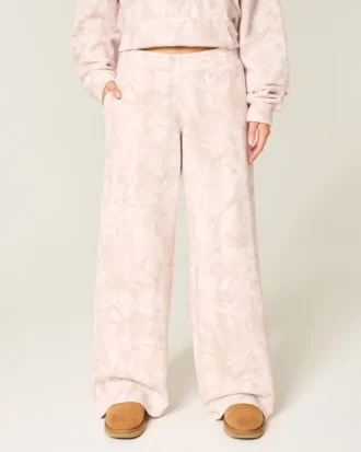 Pink Camo Baggy Sweatpants Pink Camo Baggy Sweatpants