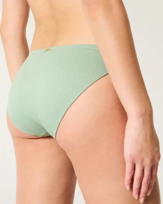 Ribbet bikinitrusser