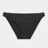 Ribbet bikinitrusser