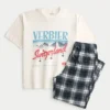 Schweizisk grafisk T-shirt og flannel pyjamasbukser