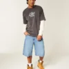 Superbaggy denimshorts med dødningehovedgrafik Superbaggy denimshorts med dødningehovedgrafik