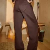 Sweatpants med bred benvidde og hjerteformet lomme Sweatpants med bred benvidde og hjerteformet lomme