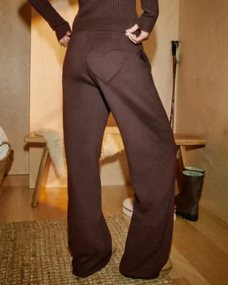 Sweatpants med bred benvidde og hjerteformet lomme Sweatpants med bred benvidde og hjerteformet lomme