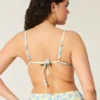 Triangel-bikinitop med flæsekant Triangel-bikinitop med flæsekant
