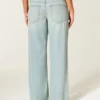Ultra lav talje Lys vask Baggy jeans med spænde bagpå Ultra lav talje Lys vask Baggy jeans med spænde bagpå