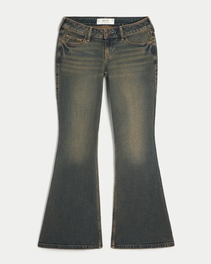 Ultra lavtaljede mørkvaskede flare jeans Ultra lavtaljede mørkvaskede flare jeans
