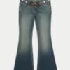 Ultra lavtaljet broderet bælte Mediumvaskede flare jeans Ultra lavtaljet broderet bælte Mediumvaskede flare jeans