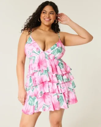 v hals babydoll minikjole med flaeser 1 3 330x413 - V-hals babydoll-minikjole med fl&aelig;ser